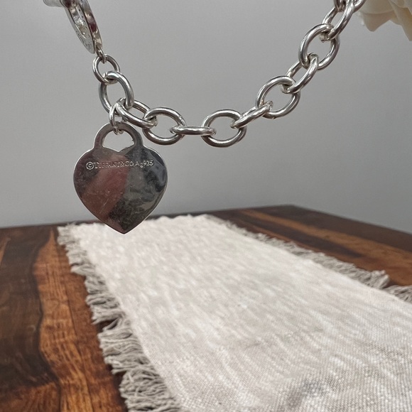 Heart Tag Toggle Necklace - Picture 12 of 14